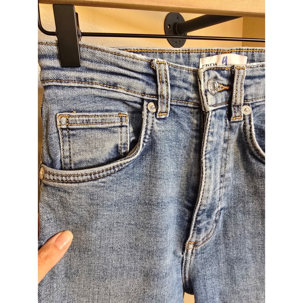 Zara straight leg frayed jeans women's size 2 - Picture 2 of 10